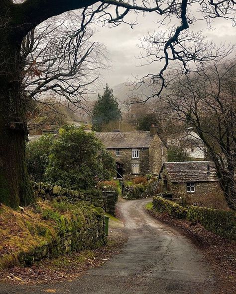 Photos Of Britain 🇬🇧 on Instagram: “Fancy spending Winter snug in a Lake District cottage in Cumbria, England? ❤️ How inviting is this view down to those mossy cottages.…” Lake District Cottages, England Aesthetic, Lake District England, England Countryside, Photography Location, England Photography, English Village, British Countryside, Beautiful Houses