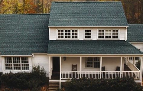 Slate Shingles, Shingle House, Roofing Options, Shingle Colors, Shingle Style Homes, Architectural Shingles, Asphalt Roof, Asphalt Roof Shingles, Commercial Roofing