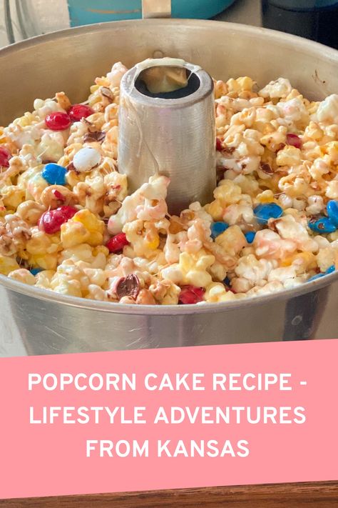 Marshmallow Popcorn Cake, Popcorn Cake Recipe, Frozen Popcorn, Gluten Free Popcorn, Marshmallow Popcorn, Colored Popcorn, Popcorn Cake, Angel Food Cake Pan, Salted Caramel Popcorn