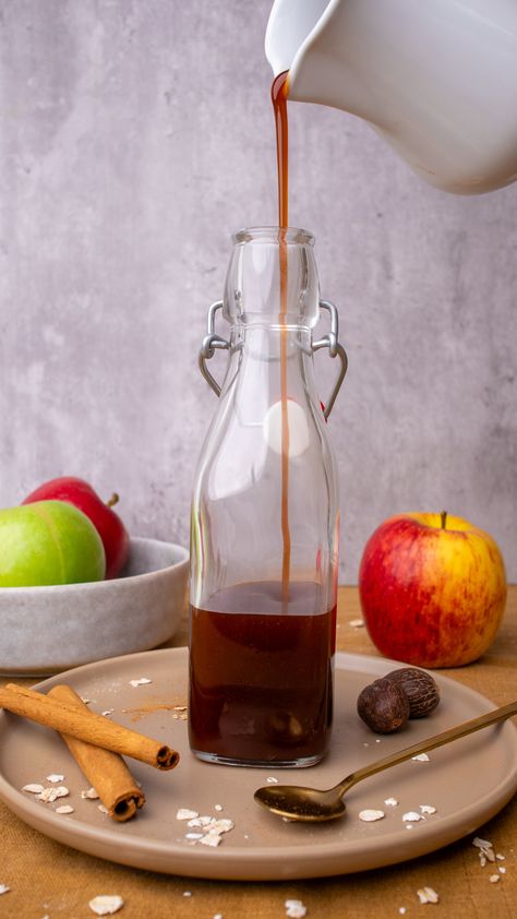 Starbucks Apple Brown Sugar Syrup Apple Brown Sugar Syrup Starbucks, Apple Starbucks Drinks, Brown Sugar Syrup Recipe, Apple Brown Sugar Syrup, Sugar Syrup Recipe, Apple Crisp Macchiato, Homemade Mocha, Apple Brown Sugar, Homemade Starbucks