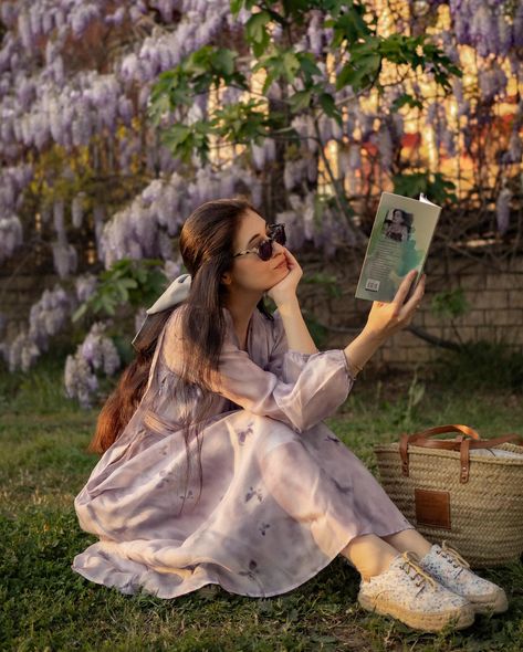 That's how imagine my perfect spring afternoon looks like 💜Posting the rest of this magical photoshoot before the wisteria season is over in the city. I'm going to miss if for sure💜 . . . #lestyleàlafrançaise #wisteria #wisteriaflowers #morsalkım #romanticstyle #zornitsaivova #booklovers #slowliving #cottagegarden #purpledress #vintagestyle #yourvintagesoul Magical Photoshoot, Spring Afternoon, April 27, Romantic Style, Wisteria, Purple Dress, Cottage Garden, To Miss, The City