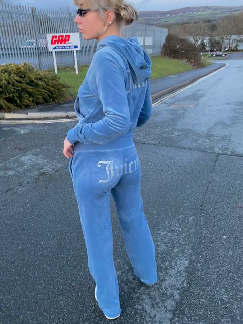 Juicy Couture Light Blue, Yk2 Tracksuit, Orange Juicy Couture Tracksuit, Blue Juicy Tracksuit, Juicy Couture Track Suit Blue, Light Blue Juicy Couture Tracksuit, Velvet Track Suit 2000s, Track Suits 2000s, Velvet Sweat Suit