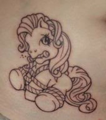 So wrong but I love it!!! ;) Pony Tattoo Design, Mlp Tattoo, Pony Tattoo, My Little Pony Tattoo, Tattoos 2024, Unicorn Tattoos, Animal Reference, Kawaii Tattoo, Dante Alighieri