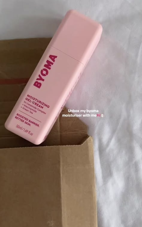 Byoma Skincare Aesthetic, Byoma Moisturizing Gel Cream, Byoma Moisturizing, Wishlist Idea, Byoma Skincare, Fragrance Free Skin Care, Girl Skincare, Milk Moisturizer, Skincare Brands