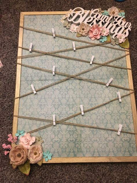 Collage Board Diy, Christian 2024, Christian Boards, Diy Prayer Board, Diy Prayer Journal, Prayer Board Ideas, Christian Diy, Photo Collage Board, Prayer Boards