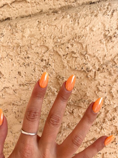 Spring Nails 2024 Orange, Orange Hailey Bieber Nails, Nail Inspo Almond Orange, Tangerine Chrome Nails, Orange Dreamsicle Nails, Orange Chrome Almond Nails, Pastel Orange Chrome Nails, White Nails Round Shape, Orange With Chrome Nails