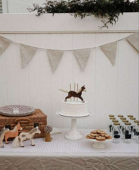 Simple Farm Birthday Party Ideas, Neutral Cowboy Party, Neutral Farm Party, Horse Birthday Party Boy, Vintage Boy Birthday Party, Vintage Cowboy Birthday Party, Toddler Horse Birthday Party, Neutral Farm Birthday Party, Neutral First Birthday