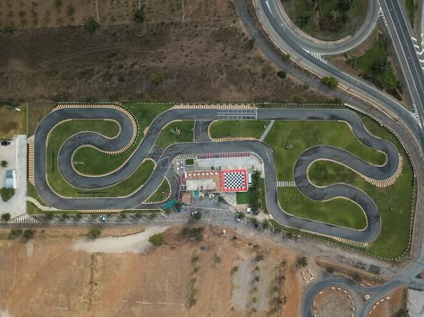 Karting Track, Go Kart Tracks, Planet Coaster, Go Kart Racing, Race Tracks, Children Park, Beautiful Roads, Kart Racing, Beach Cafe