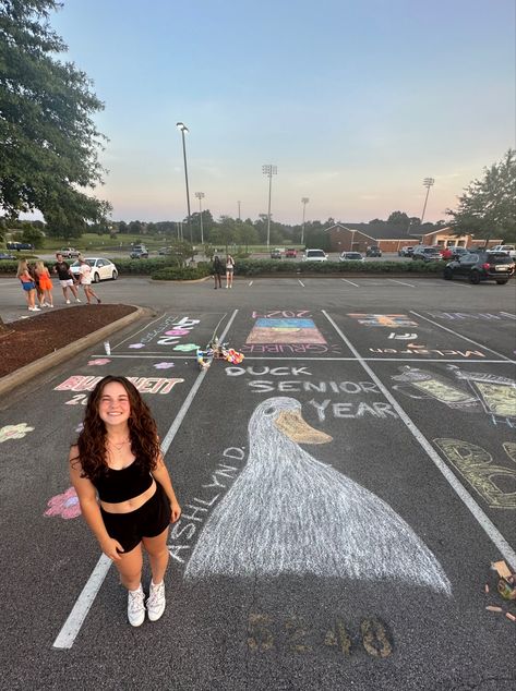 senior sunset / senior sunrise / senior parking spot idea / unique parking spot / chalk ideas Senior Parking Spot Inspiration, Ffa Senior Parking Spot, Senior Parking Spaces Aesthetic, Senior Parking Spaces Chalk Easy, Fun Senior Parking Spots, Chalk Parking Spot Ideas, Parking Spot Painting Matching, Asb Ideas Activities, Jeep Senior Parking Spot