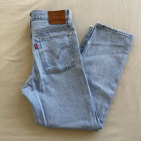 Levi jeans outfit