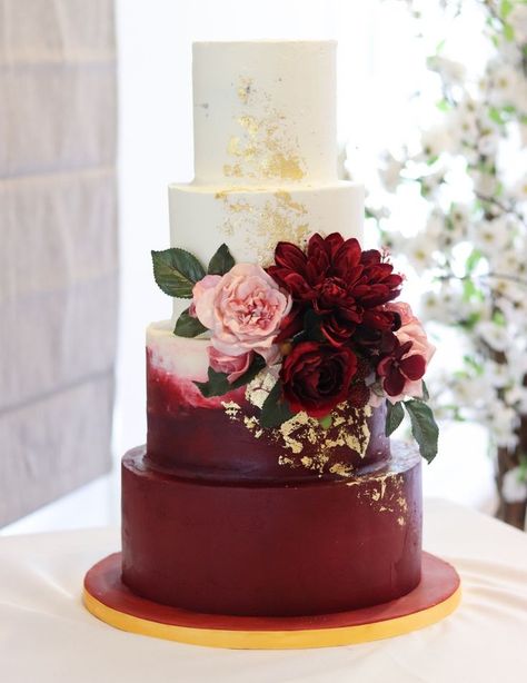 Burgundy and Ivory Ombre Wedding Cake, metallic gold Leaf, 4 tiered wedding cake, Boldly coloured wedding cake Red Wedding Cake, Gold And Burgundy Wedding, Burgundy Wedding Cake, Blush Wedding Cakes, Magenta Wedding, Burgundy And Blush Wedding, Wedding Cake Ombre, 3 Tier Wedding Cakes, Wedding Cake Roses