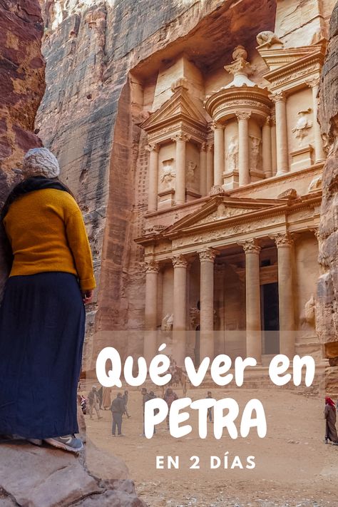 Petra es el motivo principal por el que cientos de miles de personas visitan Jordania; y la verdad es que no es para menos. Petra es Patrimonio de la Humanidad desde 1985 y una de las 7 maravillas del mundo moderno desde 2007, junto con Chichén Itzá, el Coliseo, la estatua Cristo Redentor, la Gran Muralla China, Machu Picchu y el Taj Mahal.

En este post os cuento qué ver y hacer en Petra en 2 días, y como combinarlo en uno solo si no disponéis de tiempo suficiente. Louvre, Around The Worlds, Jordan, Building, Travel, Quick Saves