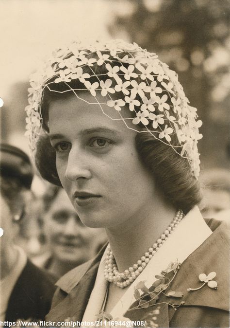 Princess Alexandra Of Kent, Alexandra Of Kent, Kent Family, Iconic People, Royal Portraits, English Royalty, Kent Wedding, Princess Alexandra, Modern English