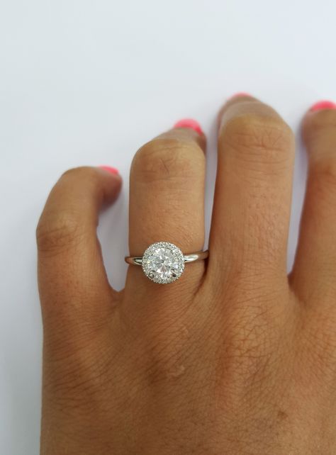 Circular Engagement Rings Halo, 1carat Diamond Ring Round, Round Engagement Rings With Halo, Circle Engagement Rings With Halo, Ring Cathedral Setting, Circle Engagement Rings, Round Halo Engagement Ring, Round Diamond Engagement Rings Halo, Engagement Ring Halo