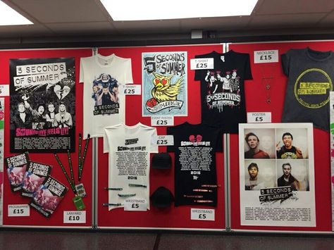 SLFL Merch 2016 Merch Table Setup, Concert Merchandise Ideas, Band Merch Ideas, Glo Gang, Rap Concert, 5sos Concert, Senior Thesis, Band Ideas, Event Props