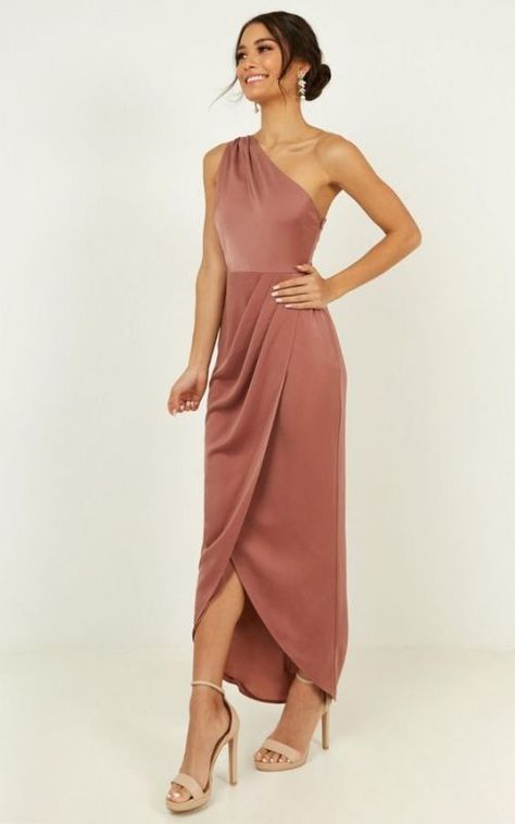 18 Black Tie Wedding Guest Dresses Under $200 - Society19 Rose Wedding Guest Dress, Simple Party Dress, Black Tie Wedding Guest Dress, 200 Dollars, Happy Dresses, Black Tie Wedding Guests, Dusty Rose Wedding, Chique Outfits, Guest Attire