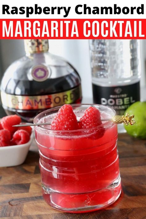 Chambord Margarita, Raspberry Margarita Recipe, Chambord Drinks, Chambord Recipes, Chambord Cocktails, Drinks With Cranberry Juice, Chambord Liqueur, Raspberry Margarita, Raspberry Drink