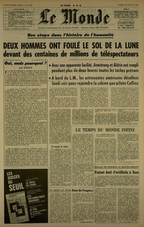 1969-Newspaper report in France of the first men on the moon French Newspaper, History Wallpaper, Newspaper Fashion, Newspaper Report, Journal News, Newspaper Cover, Historical Newspaper, Vintage Newspaper, Newspaper Design