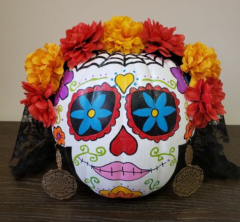 Katrina day of the dead Halloween decorated pumpkin Coco Pumpkin Decorating, Day Of The Dead Pumpkin Painting Ideas, Pumpkin Painting Ideas Dia De Muertos, Calavera Pumpkin Painting, Day Of The Dead Painted Pumpkins, Catrina Pumpkin Painting, Dia De Los Muertos Pumpkin Ideas, Day Of The Dead Pumpkin Painted, Coco Pumpkin Painting