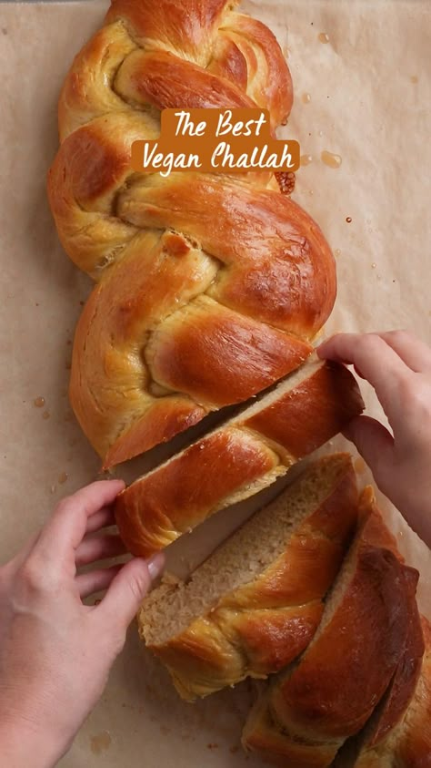 2hr · 10 servings

 

This is truly the best Vegan Challah Bread recipe. Not only is this eggless challah insanely fluffy, but due to two *secret ingredients* it's also incredibly moist, flavorful, and has the perfect crust so it looks and tastes like the authentic Jewish Challah you grew up eating! Vegan Cheesy Bread, Vegan Sweet Bread Recipes, Vegan Milk Bread, Vegan Brioche Bread, Vegan Challah Bread Recipe, Vegan Challah Bread, Vegan Challah, Jewish Dishes, Kawaii Baking