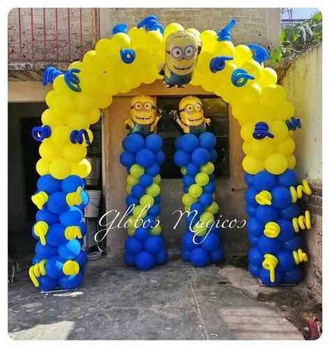 Minion Balloons Decorations, Minion Room, Minion Balloons, Minions Birthday Theme, Minion Decorations, Minion Theme, Boys First Birthday Party Ideas, Minion Birthday Party, Bee Baby Shower Theme