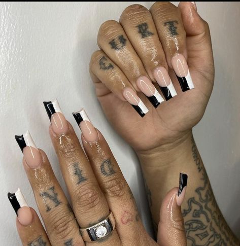 Black And White Split Nails, Split French Tip Nails, Black And White French Tip, Split Tips, Black And White French, Split Nails, White French Tip, Edgy Nails, White French