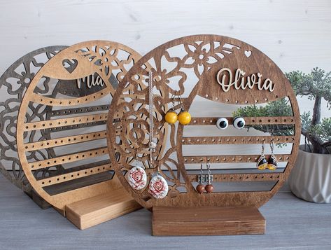 Personalized Wood Jewelry Organizer / Earring Holder / Wooden - Etsy Cricut Wood Jewelry, Wooden Laser Crafts, Xcarve Projects Ideas, Personalized Laser Gifts, Laser Cut Jewelry Stand, Lazer Engraver Ideas Wood, Cricut Balsa Wood Projects, Wooden Cricut Projects, X Tool D1 Laser Projects