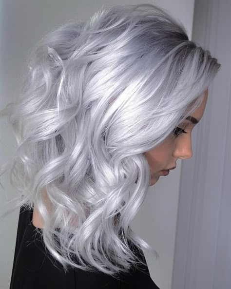 Balayage Platinový Blond, Professional Hair Dye, Ice Blonde Hair, Silver White Hair, Icy Blonde Hair, Silver Blonde Hair, White Hair Color, Ice Blonde, New Hair Ideas