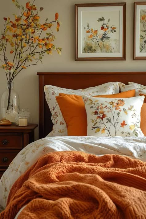 Sunflower Bedroom Ideas, Autumn Interiors, Fall Bedroom Ideas, Interior Decoration Ideas, Fall Bedroom Decor, Textured Blankets, Cozy Fall Bedroom, Fall Bedding, Dressing Table Design