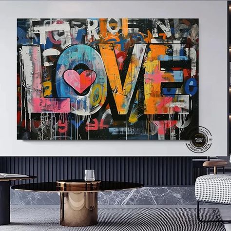 EliteCanvasStore - Etsy Türkiye Pop Art Bathroom, Graffiti Bedroom, Graffiti Art Street, Graffiti Hearts, Graffiti Heart, Love Graffiti, Large Framed Wall Art, Banksy Graffiti, Painted Hearts