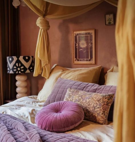 Eclectic Terracotta Bedroom, Bedroom Ideas With Flowers, Pink And Ochre Bedroom, Terracotta And Purple Bedroom, Add Color To Home, Rusty Pink Bedroom, Purple And Orange Room Aesthetic, Yellow And Purple Room, Marigold Bedroom