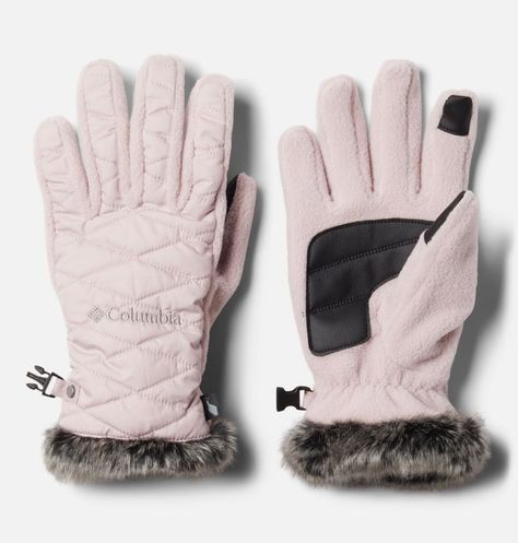 Phone-friendly and insulated for optimum snowball-making, these gloves are winter winners. Cute Winter Gloves, Snow Fits, Columbia Boots, Mens Winter Gloves, Whistler Bc, Snow Gloves, Back Of Hand, Shopping For Clothes, Heated Gloves