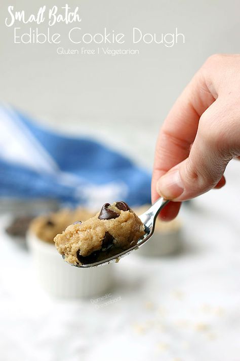 Small Batch Edible Cookie Dough (Gluten Free) - Domestic Dreamboat Oat Flour Cookie Dough, Edible Cookie Dough Gluten Free, Cookie Dough Gluten Free, Oat Flour Cookies, Lazy Cabbage Rolls, Cookie Dough Recipe, Raw Cookie Dough, Cookie Dough Recipes, Edible Cookies