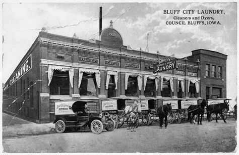 Reproduction of a postcard of Bluff City Laundry.  Horse drawn carts lined up outside the building. ca. 1915. Cleveland Tennessee, Glenwood Springs Colorado, Council Bluffs Iowa, Artisan Market, Michigan History, Bluff City, Cleveland Tn, Downtown Cleveland, Vintage Michigan