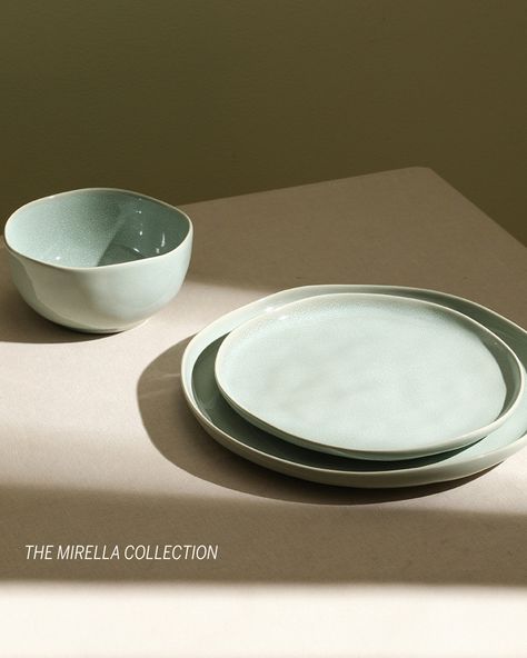 Say hello to effortless fall dining 🍂⁠ ⁠ Just launched, Mirella blends natural textures with a modern twist—think soft wavy edges and the perfect mix of glossy and matte finishes. 🌟⁠ ⁠ Available in three beautiful colors (we’re loving that grey-green), plus flexible set options to fit your table exactly the way you want it. ⁠ ⁠ Oh, and did we mention it’s microwave- and dishwasher-safe? Yeah, we’ve got you covered. 😉⁠ ⁠ Tap link in bio to learn more and bring this collection home. Green Dinnerware Set, Green Dinnerware, Wavy Edges, Autumn Dining, Casual Dinnerware, Stoneware Dinnerware Sets, Stoneware Dinnerware, Tableware Set, Kitchen Products