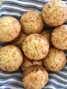 Gluten Free Cheese Breads Tapioca Flour, Gluten Free Cheese, Cheese Bread, Gluten Free Bread, Gluten Free Recipes, Gluten Free, Muffins, Cheese, Bread