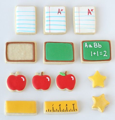 How to Decorate Back to School Cookies School Cookies, School Cake, Cookie Tutorials, Back To School Party, Sugar Cookie Designs, School Treats, Pretty Cookies, Beautiful Desserts, Fancy Cookies