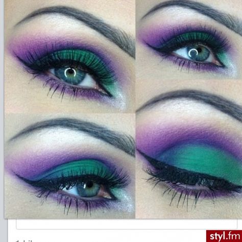 purple & green eye make up - love <3 Purple Eye Makeup Tutorial, Mardi Gras Makeup, Maquillage Yeux Cut Crease, Makeup Gallery, Makeup Gold, Purple Smokey Eye, Drag Make-up, Make Up Tutorials, Purple Eye Makeup