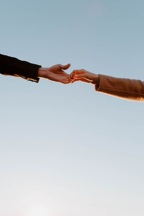 Hand Engagement Photos, Lover Hands, Holding Hands Photo, Love Hands, Downtown Raleigh, After The Wedding, Outdoor Couple, Hand Images, Beach Shoot