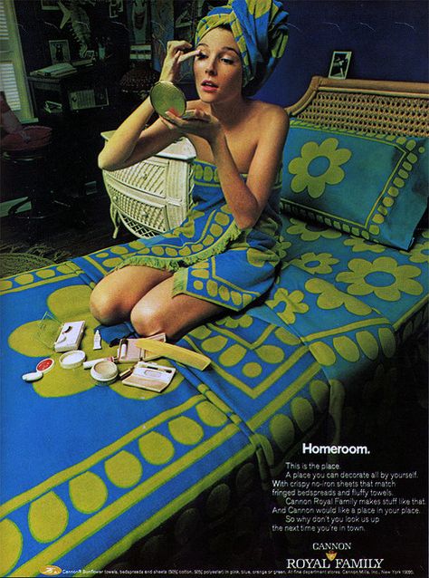 1960s Advertising, Ads Inspiration, 1960s Home Decor, 1960s Home, Seventeen Magazine, Retro Interior, Ford Fairlane, Décor Boho, Vintage Bed