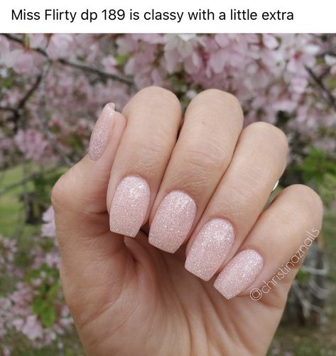 Dip Sparkle Powder Nails, Birthday Nails Dip Powder, Sparkle And Co Dip Powder, Dip Powder Nails Glitter, Dip Nails Glitter, Sparkly Dip Nails, Glitter Dip Powder Nails, Glitter Dip Nails, Pink Sparkle Nails