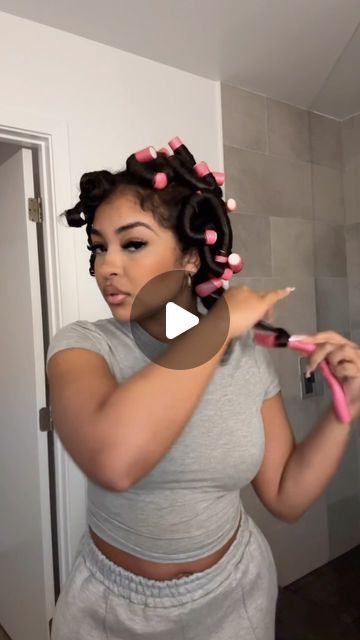 Alexandra on Instagram: "Flexi rod set takedown ✨ these came out SO GOOD!" Flexi Rod Set, Flexi Rods, Rod Set, Coming Out, Hairstyles, Hair Styles, Hair, On Instagram, Instagram