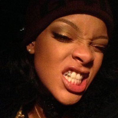 Rihanna, On Twitter, Twitter, On Instagram, Instagram