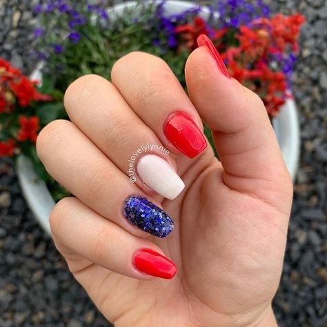 Simple Nails For 4th Of July, Forth If July Nails Easy, Fourth Nails Simple, Easy 4 Th Of July Nails, Simple No Chip Nails, Solid 4th Of July Nails, 4th Of July Gel Nails Simple, America Nails Simple, 4tb Of July Nails Simple