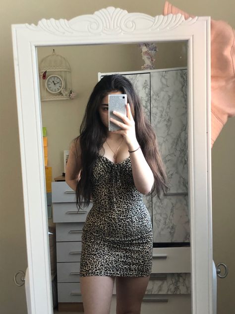 flaunt the hip dips i guess Hips Dips, Dip, Bodycon Dress, Mirror Selfie, Mirror