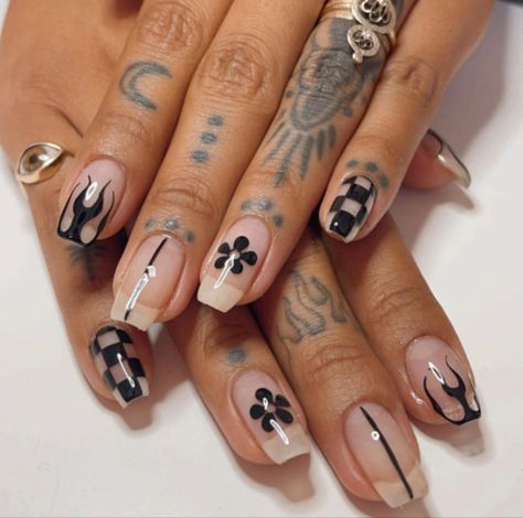 Gel Nails Edgy, Black Design Gel Nails, Black Mix And Match Nails, Nail Art Designs Edgy, Barbwire Nails Design, Biab Nails Long, Fine Nails Design, Lost Lands Nail Ideas, Short Punk Nail Designs