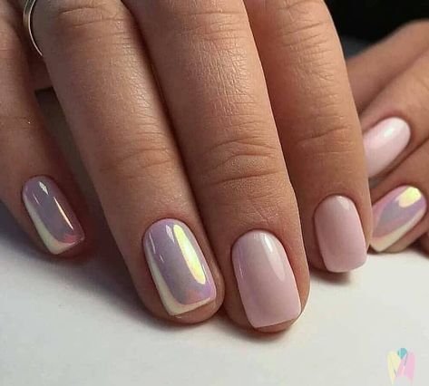 Beautiful winter nails, Beige nail art, Bright fashion nails, brilliant nails, Cool nails, Delicate beige nails, Vivid nails Rose Gold Nails Design, Gold Nail Designs, Rose Gold Nails, Short Nails Art, Her Nails, Best Nail Art Designs, Bridal Nails, Accent Nails, Nail Arts