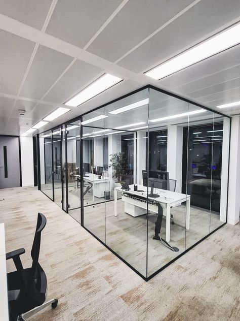 Office Cabin Design, Glass Partition Designs, Glass Office Partitions, Roof Skylight, Office Cabin, Modern Offices, Innovative Office, Glass Cabin, Modular Carpet