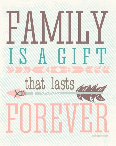 Free Printable: Family is a gifts that lasts forever. More colors available at the36thavenue.com Quotes Family Love, Free Family Printables, Words Family, Quotes Memories, Sibling Quotes, Quotes Work, Rain Quotes, Quotes Christmas, Quotes Family