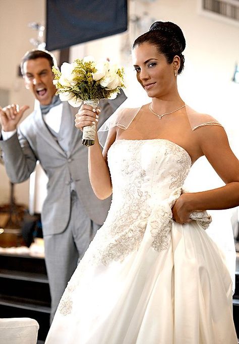 Estas son las mejores telenovelas de Gaby Espino Desperate Housewives, Strapless Wedding Dress, Lace Wedding, Wedding Dresses Lace, Tv Shows, Wedding Dress, Lace